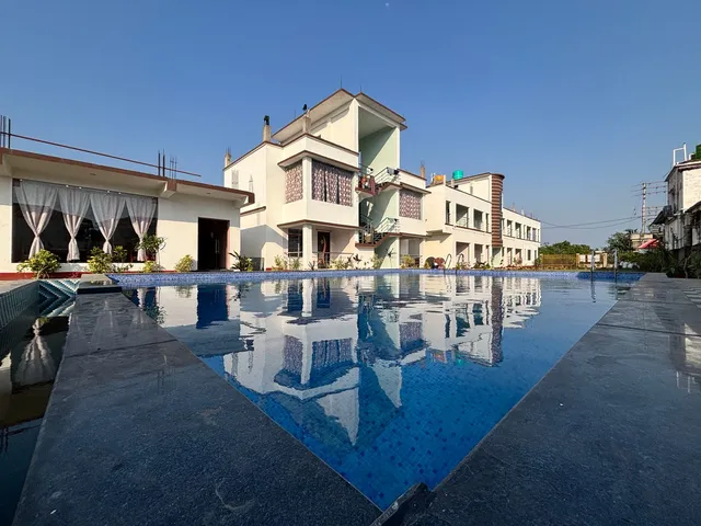 Prantik Hotel And Resorts