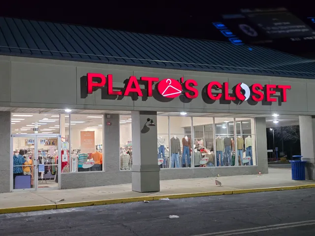 Plato's Closet Fairless Hills