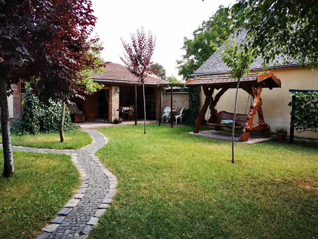 Autentik Apartman és Vendégház