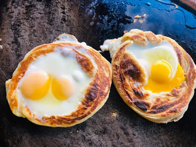 SANTAI CORNER SUBANG PERDANA