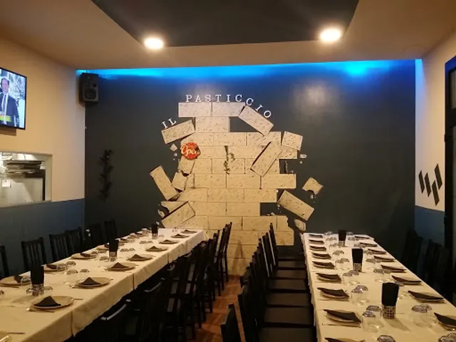 Il Pasticcio | Trattoria - Pizzeria forno a legna