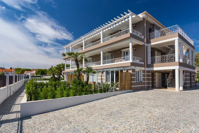 Villa Velvet : Hôtel Villeneuve-Loubet