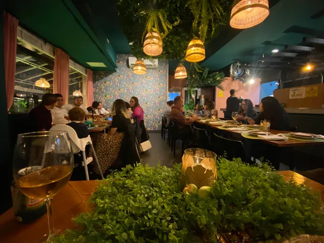 Tropicaña Braseria O Burgo