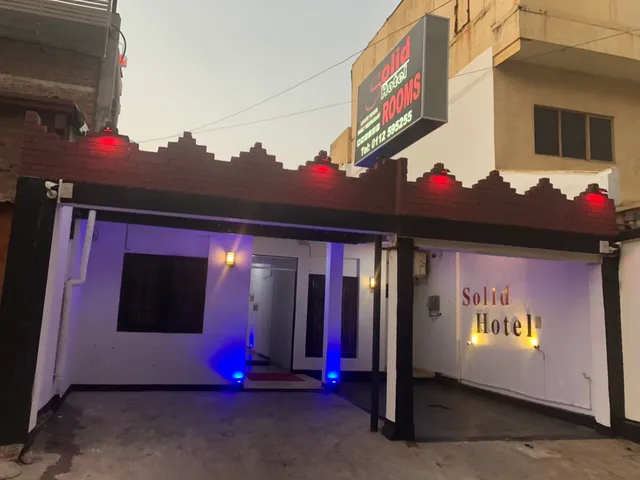 Solid Hotel
