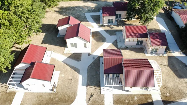 Incanto Glamping Village - Camere e piscina - Bubble Room Romagna