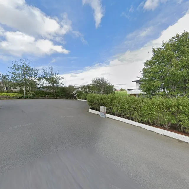 Sunset H20 Apartment or Room by Keflavik Airport