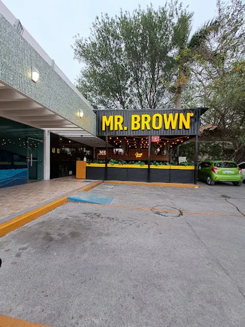 MR BROWN CD VICTORIA