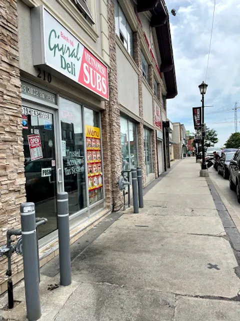 Banh Mi Givral Deli