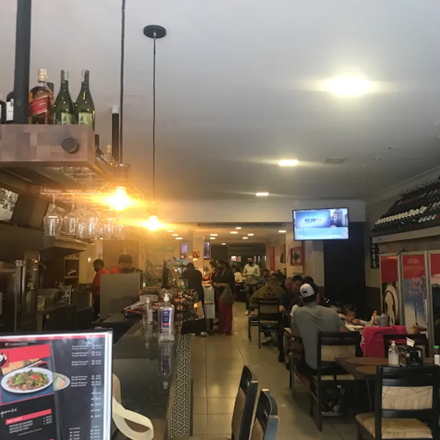 Restaurante Kuma oriental food