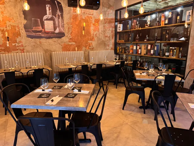 El Capitán Factory - Restaurante & Bar