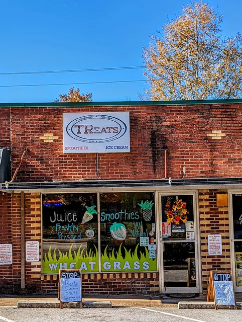 Sunset Slush of Travelers Rest with TReats Smoothies