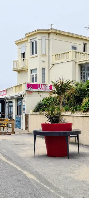 LA VIGIE Bar - Restaurant