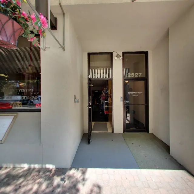 Current Boutique | Designer Consignment Shop