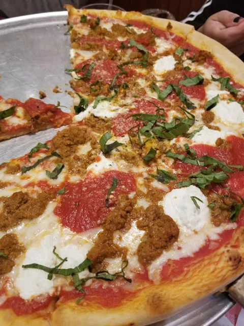 Squisito Pizza & Pasta - Glen Burnie