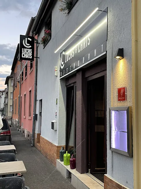 Lucas & Chris Restaurant