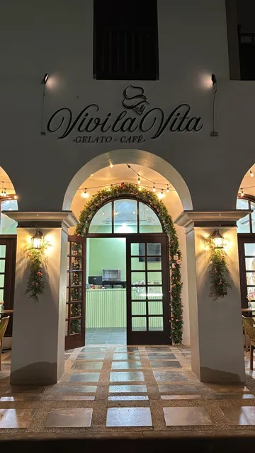 Heladería y Cafetería Vivi la Vita