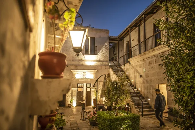 ACOLPACHA - TAMBO BOUTIQUE