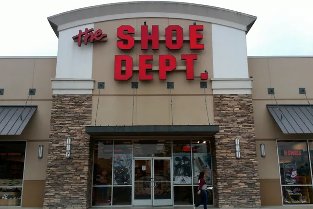 Shoe Dept.
