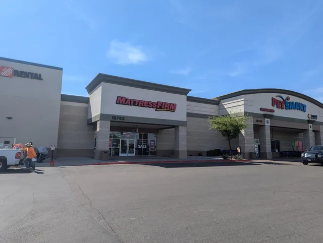 Mattress Firm Surprise at Town Center