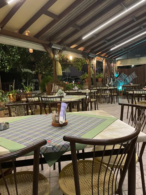 Τσιπουράδικο - Ταβέρνα Το Μισίρι