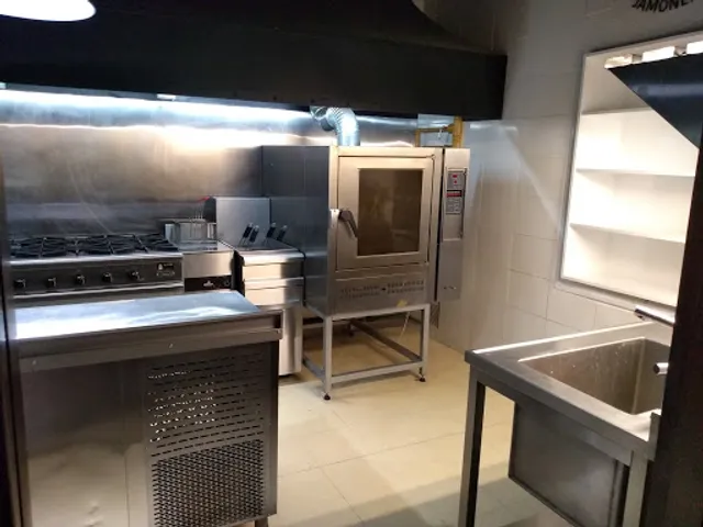 Miguel Martín Jamonería