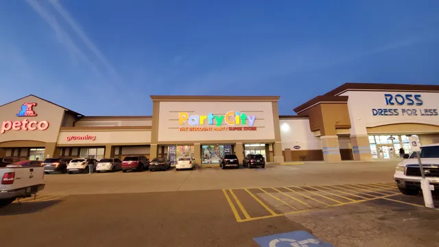 Five Points Shopping Center