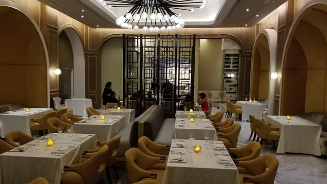 Le Chateau @ The Grand Moon Palace