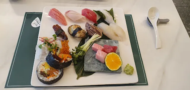 스시다이닝 다담