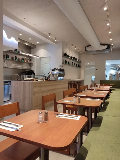 FLOW BRUNCH & SPECIALTY COFFEE