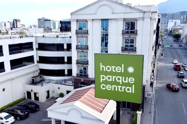 Parque Central Hotel
