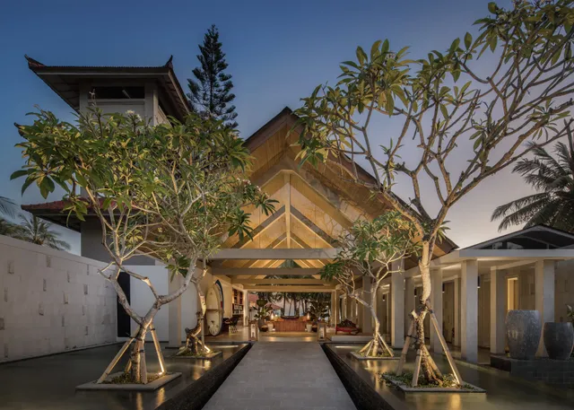 UMADEWI Surf & Retreat