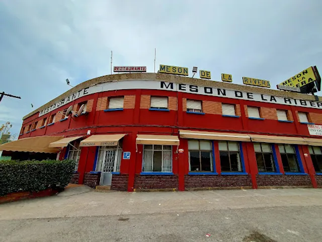 Mesón de la Ribera