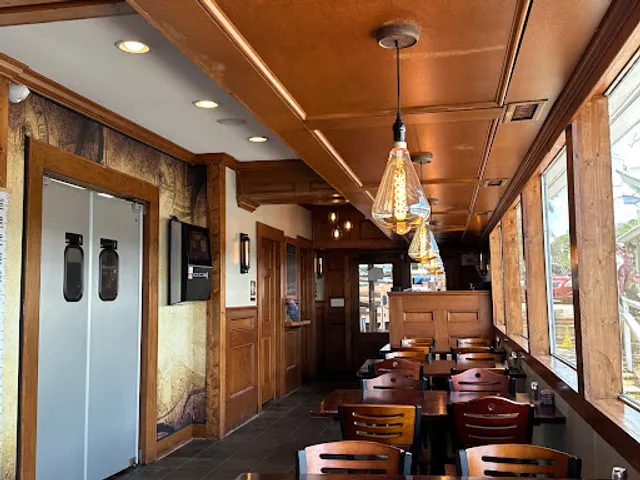 Seabrisa's Waterfront Seafood Restaurant