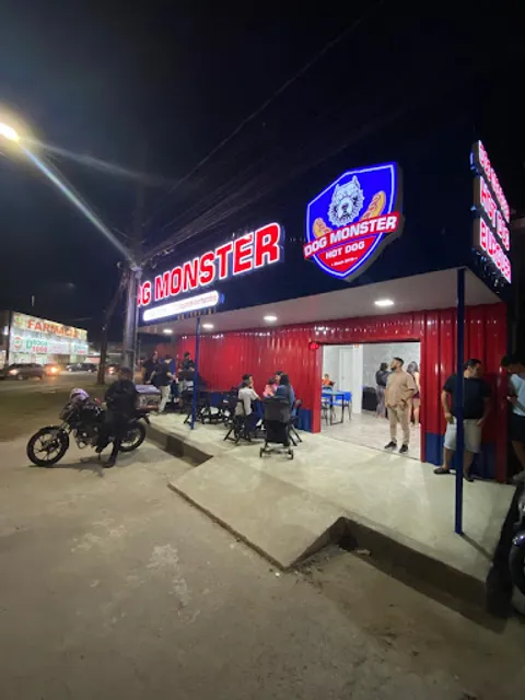 Dog Monster Hot Dog e Lanches em Colombo