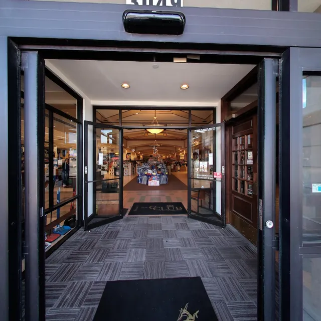 Cigar Chateau & Gifts