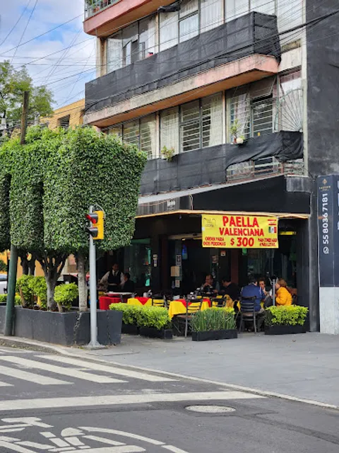 LA NUEVA DECIMA CANTINA