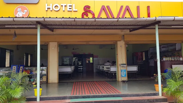 Hotel Savali family restro