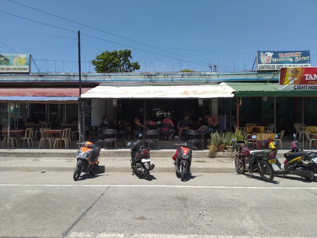 PIRATA WHITE BEACH Sports Bar Cafe and Restaurant