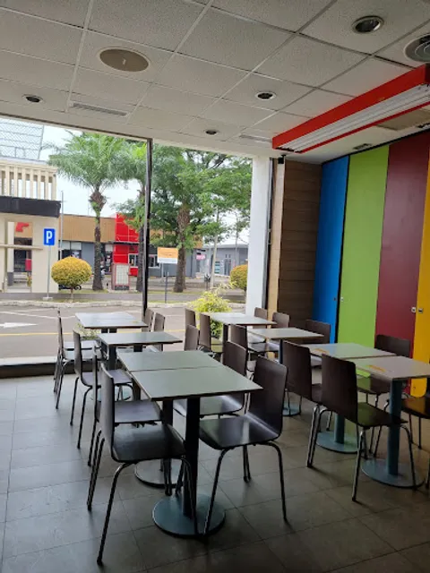 McDonalds Duta Garden