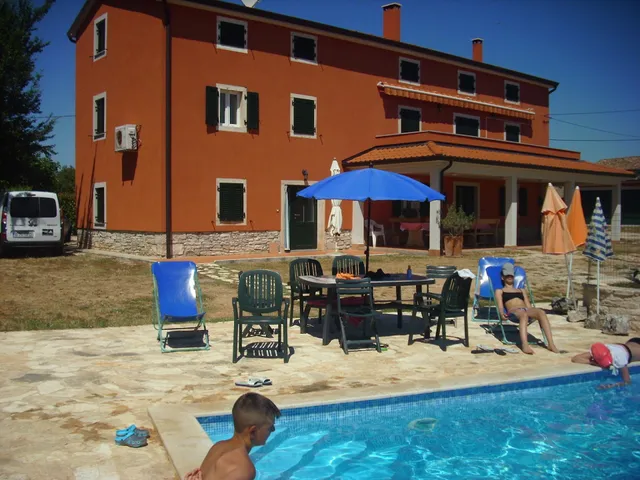 Casa Rossa Appartments