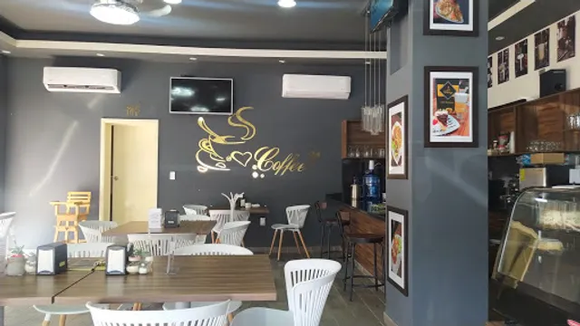 Daisy Café- Restaurante