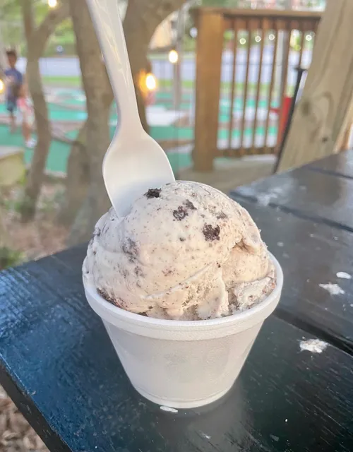 Okaloosa National Mini Golf & Ice Cream
