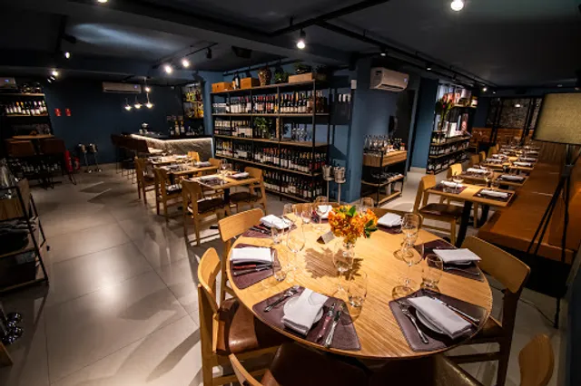 Vittoria Osteria & Carni