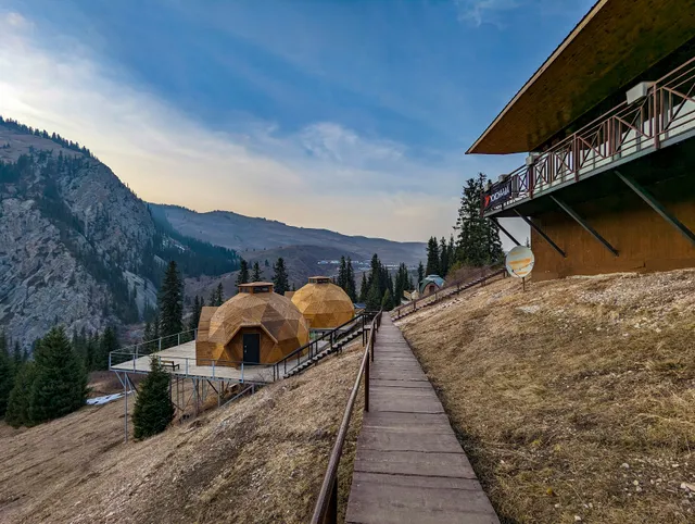 "Kolsay Nomads", гостиничный комплекс