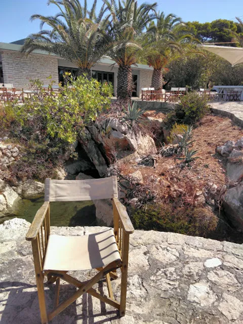 Katavothres Club Restaurant