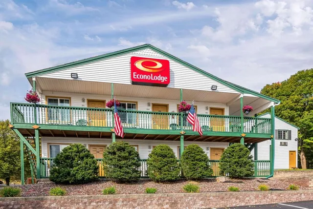 Rodeway Inn Lake George Outlets