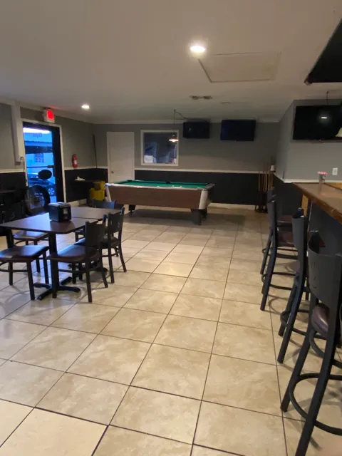 El Viejon Bar & Grill