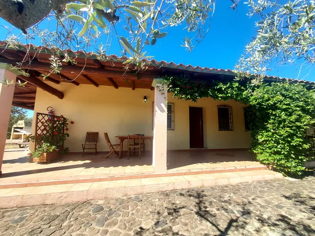 Villa degli Ulivi e delle Rose