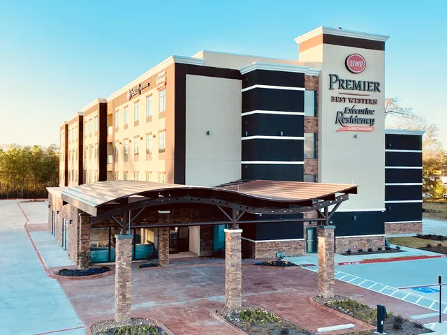 Best Western Premier Executive Residency Grand Texas Hotel