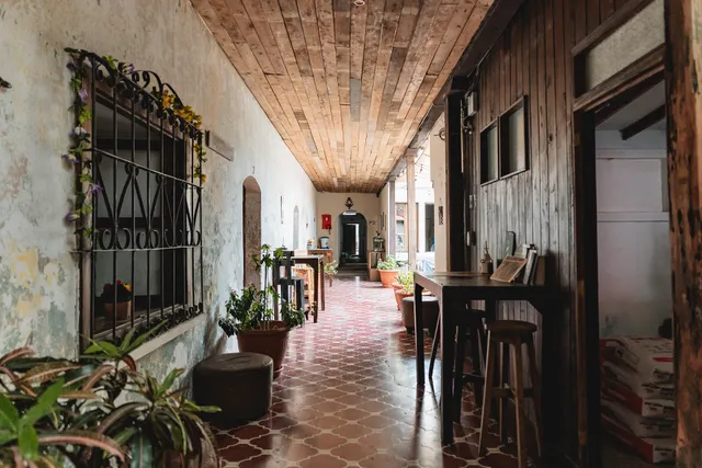 Amura Hostel - Antigua Guatemala